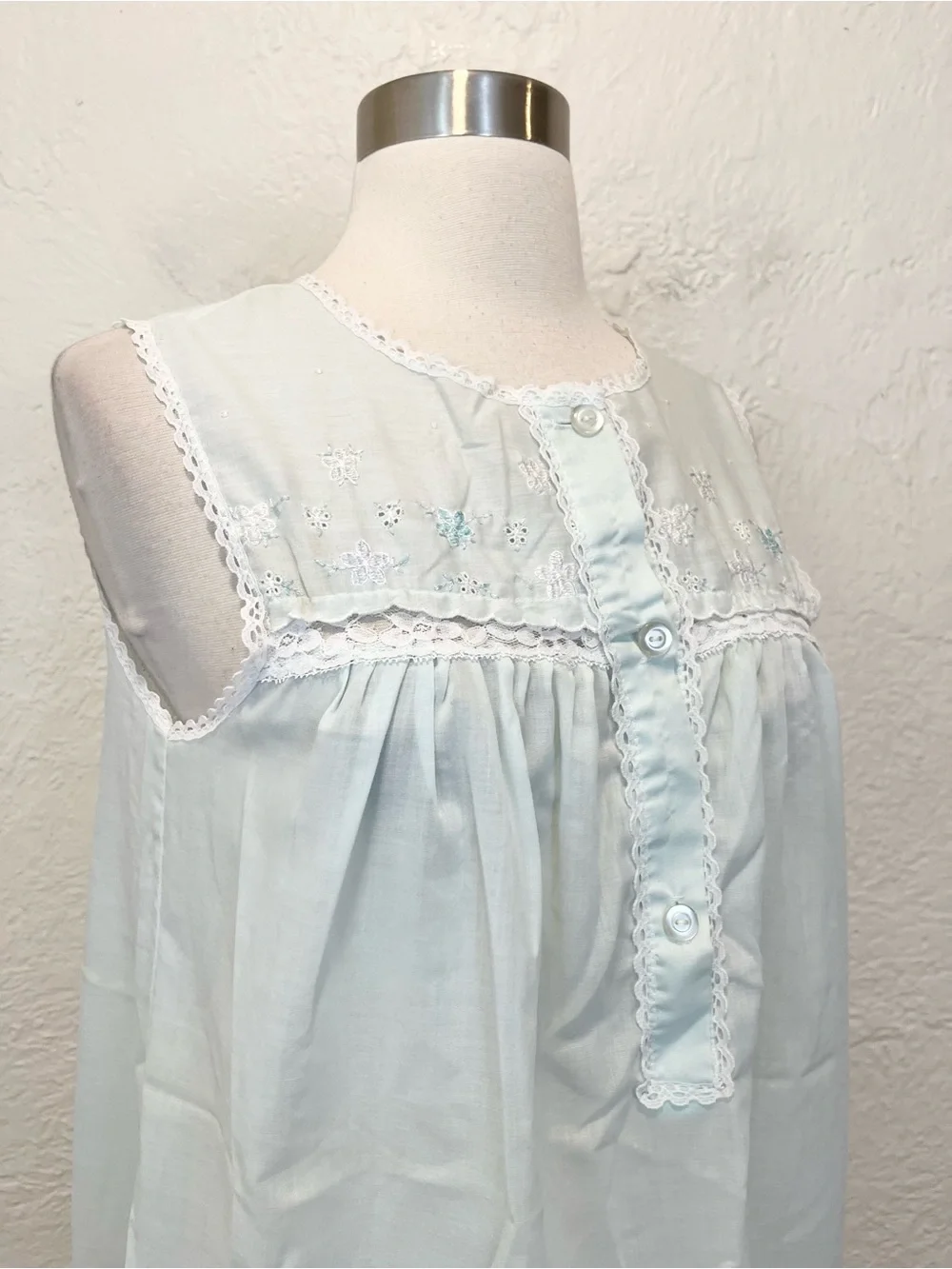 Vintage Micro Mini Babydoll Sleep Dress Blue Eyelet Lace Floral XS - Picture 4 of 14